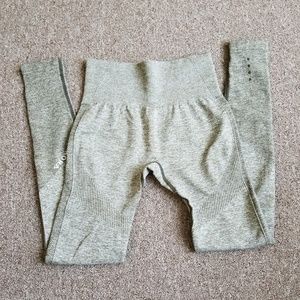 Kora seamless Leggings Size XSmall, green.